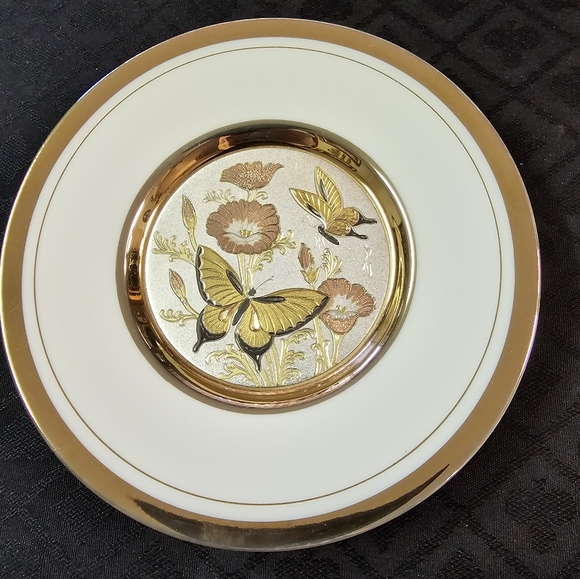 CHOKIN ART 24K Gold Rim Butterflies - Picture 1 of 3